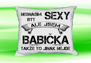 Polštář se jménem BABIČKA