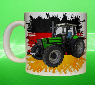 hrnek s traktorem Deutz Fahr